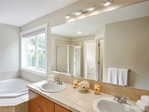 3819 216th Place SE Bothell WA 98021