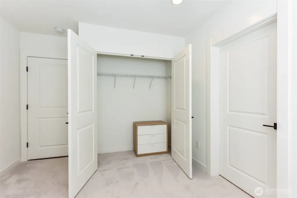 15558 NE 15th Place Bellevue WA 98007