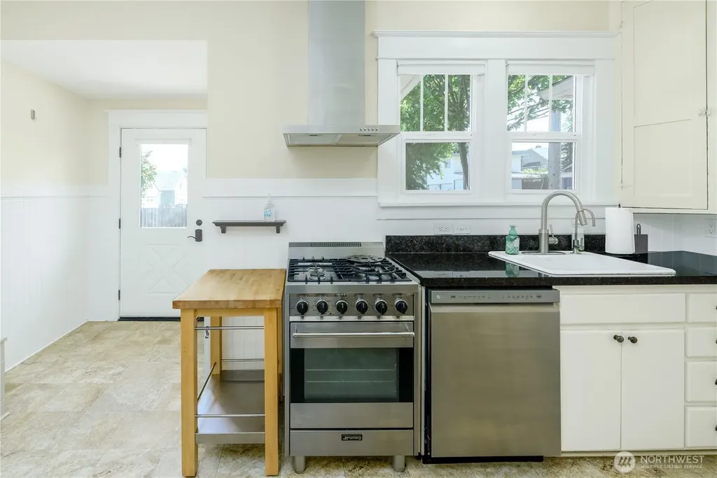 1205 S Cherry Street Port Angeles WA 98362