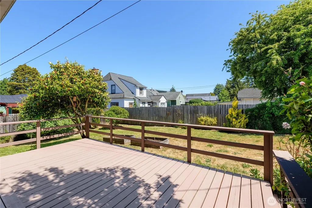 1205 S Cherry Street Port Angeles WA 98362