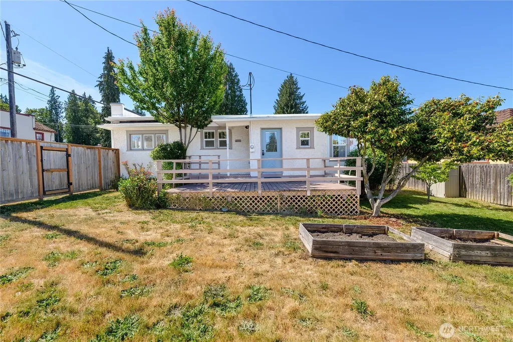 1205 S Cherry Street Port Angeles WA 98362