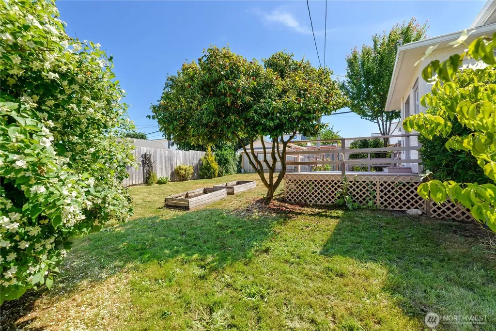 1205 S Cherry Street Port Angeles WA 98362