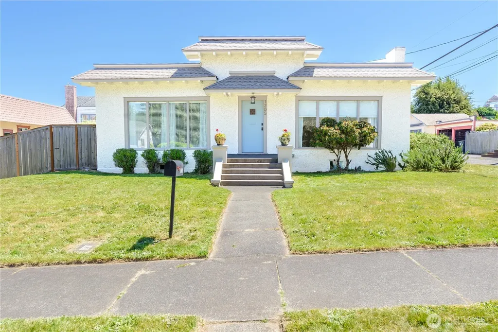 1205 S Cherry Street Port Angeles WA 98362