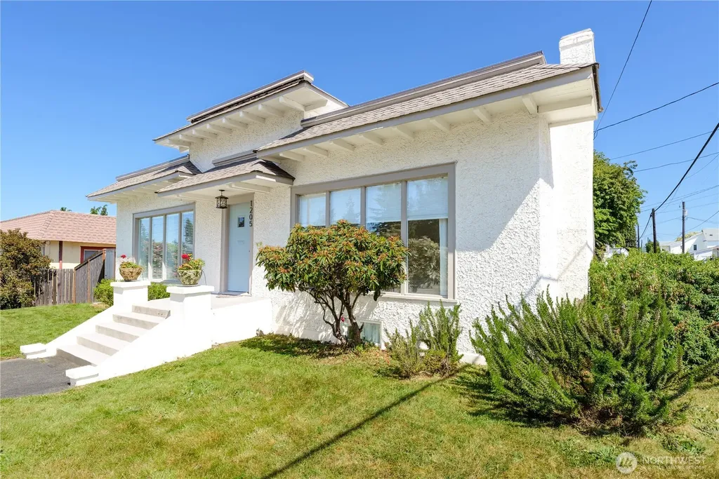 1205 S Cherry Street Port Angeles WA 98362