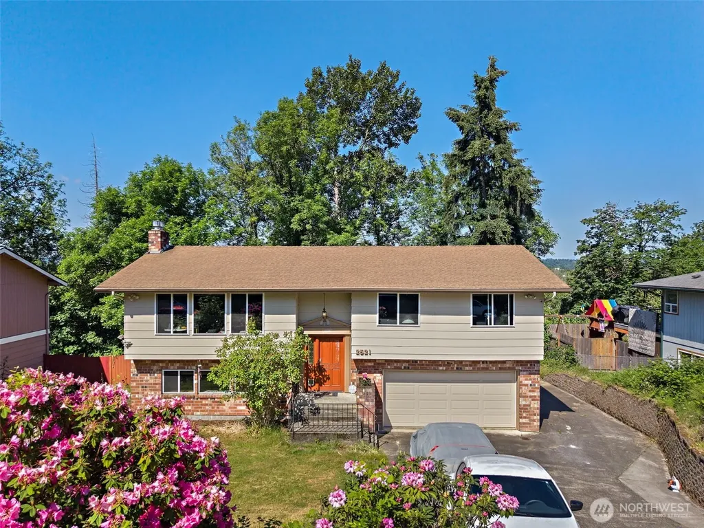 2521 Talbot Crest Drive S Renton WA 98055