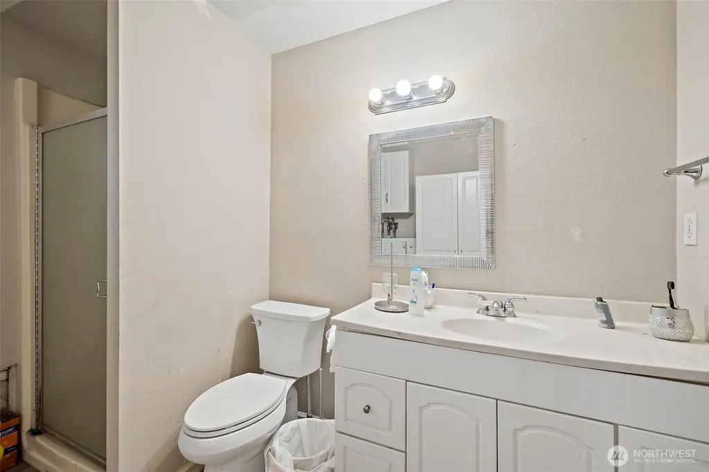 2521 Talbot Crest Drive S Renton WA 98055