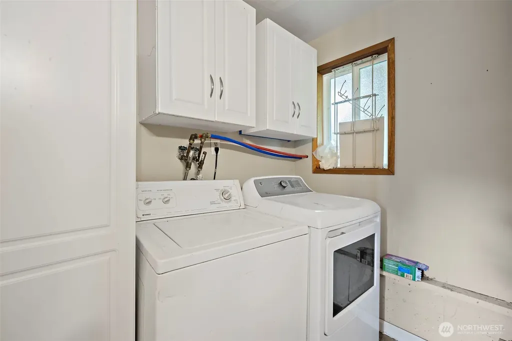 2521 Talbot Crest Drive S Renton WA 98055