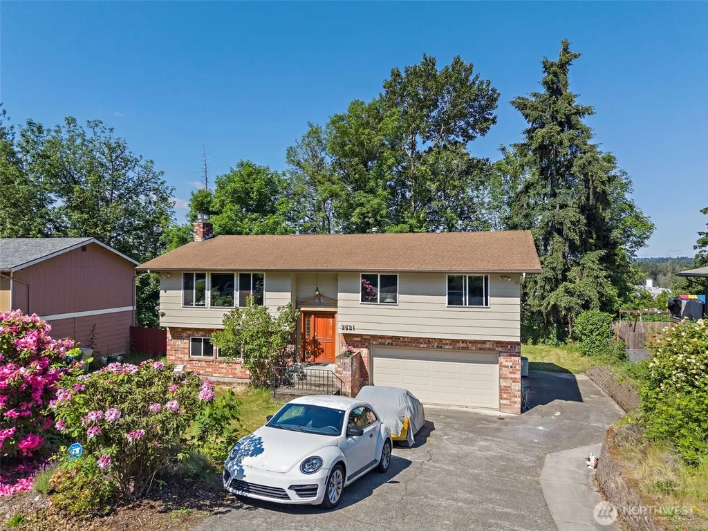 2521 Talbot Crest Drive S Renton WA 98055
