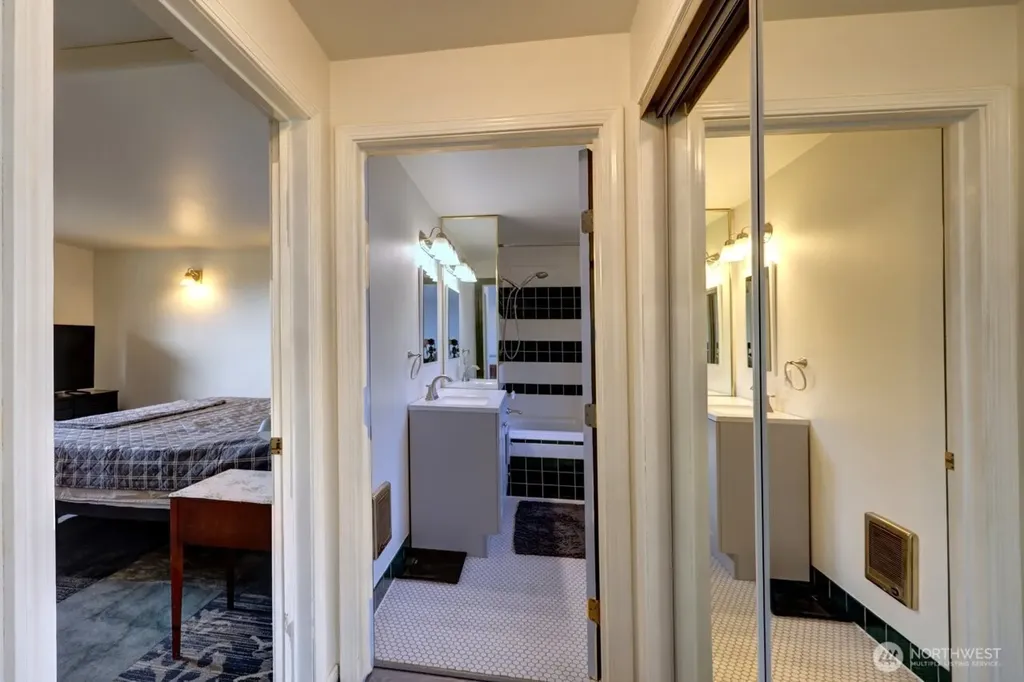 1000 346th Place Ocean Park WA 98640