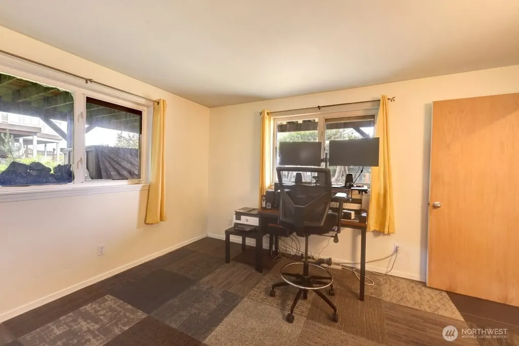 1000 346th Place Ocean Park WA 98640