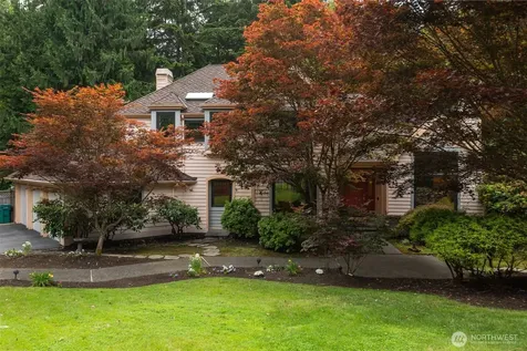 12021 198th Ct NE Woodinville WA 98077