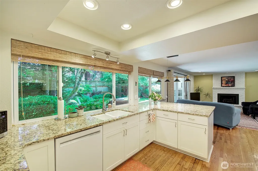 4204 SW 315th Street Federal Way WA 98023