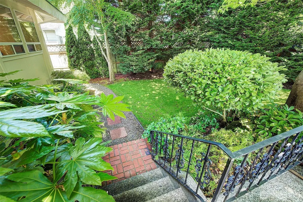 4204 SW 315th Street Federal Way WA 98023