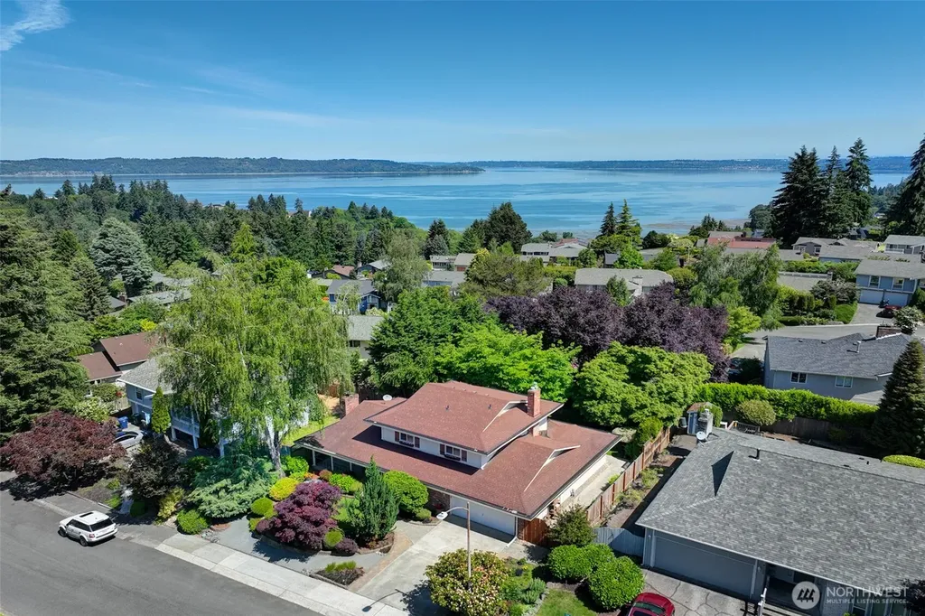 4204 SW 315th Street Federal Way WA 98023