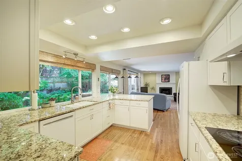 4204 SW 315th Street Federal Way WA 98023