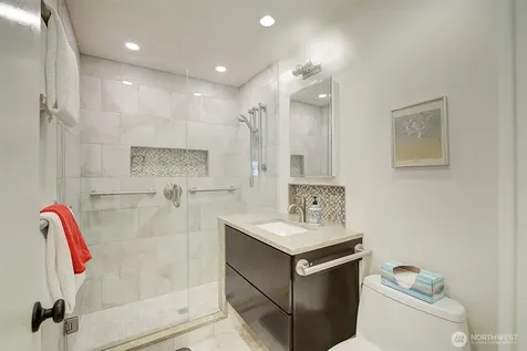 4204 SW 315th Street Federal Way WA 98023