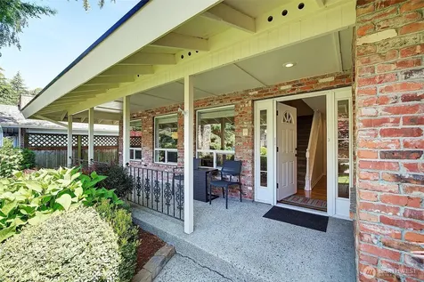 4204 SW 315th Street Federal Way WA 98023