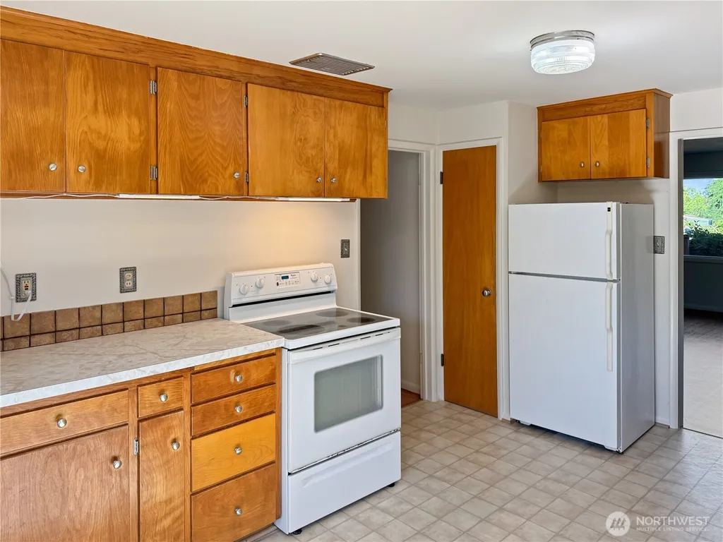 2210 N Mason Avenue Tacoma WA 98406