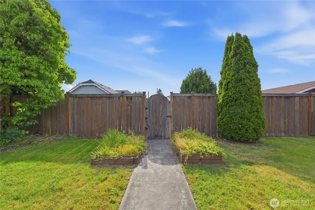 2210 N Mason Avenue Tacoma WA 98406