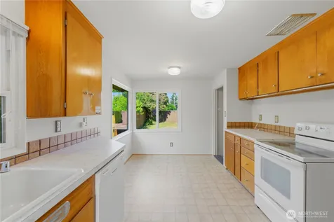 2210 N Mason Avenue Tacoma WA 98406