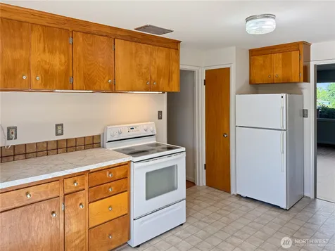 2210 N Mason Avenue Tacoma WA 98406