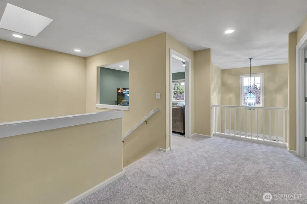 5530 Elizabeth Avenue SE Auburn WA 98092