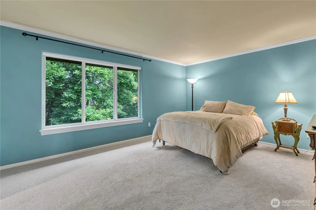 5530 Elizabeth Avenue SE Auburn WA 98092