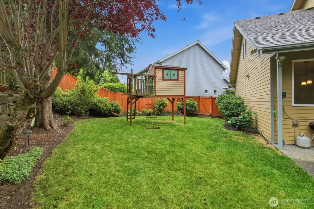 5530 Elizabeth Avenue SE Auburn WA 98092