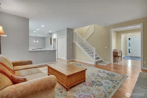 5530 Elizabeth Avenue SE Auburn WA 98092