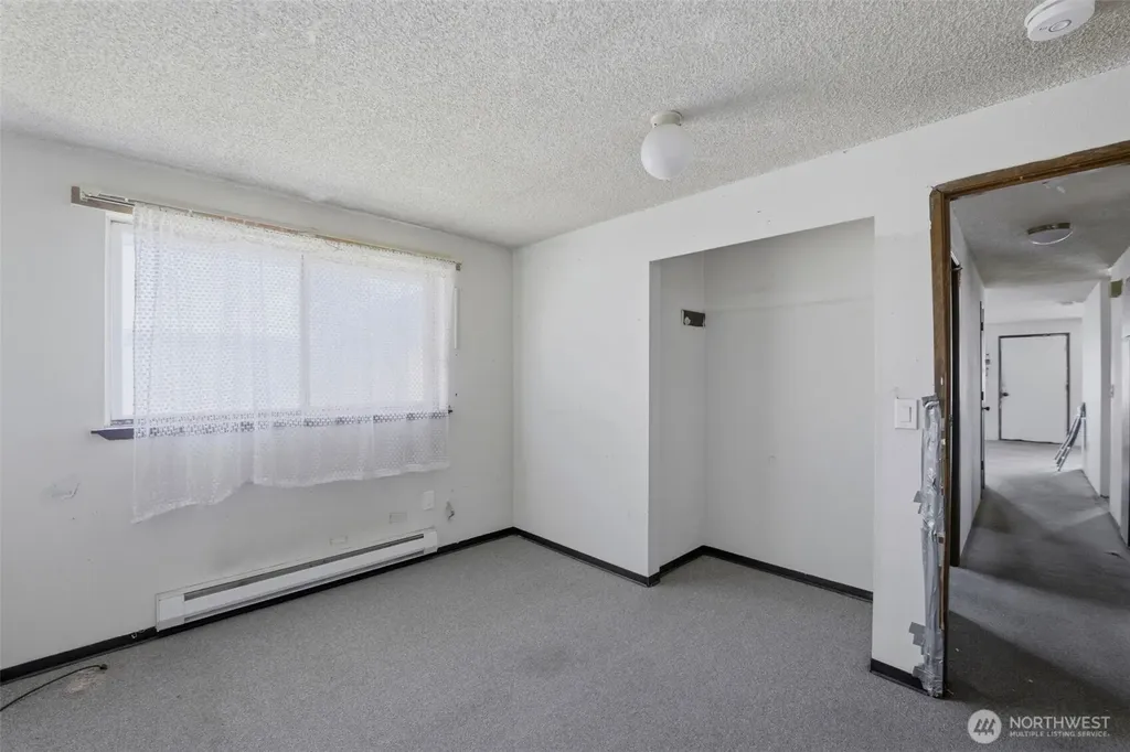6520 S G Street Tacoma WA 98408