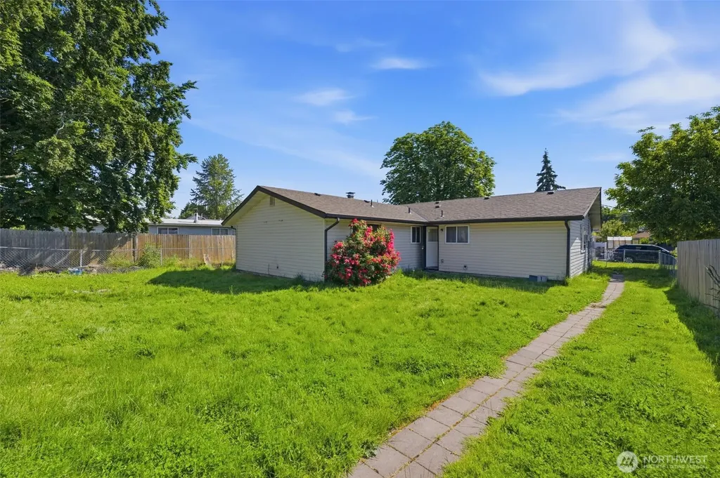 6520 S G Street Tacoma WA 98408