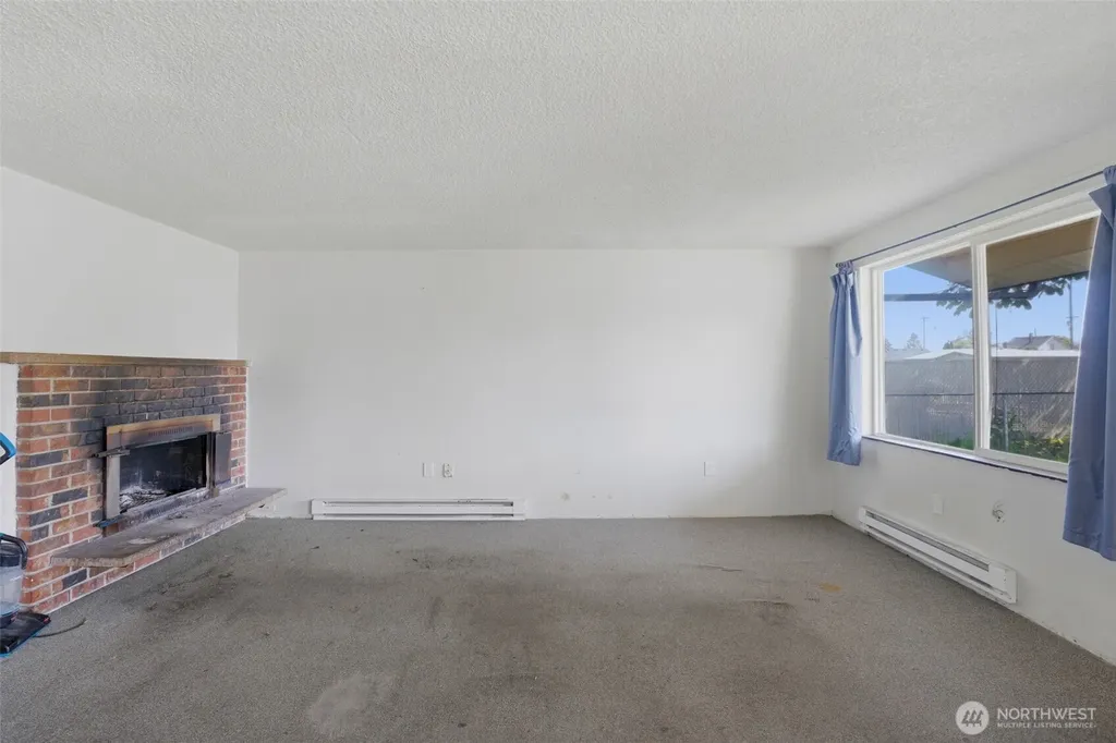6520 S G Street Tacoma WA 98408