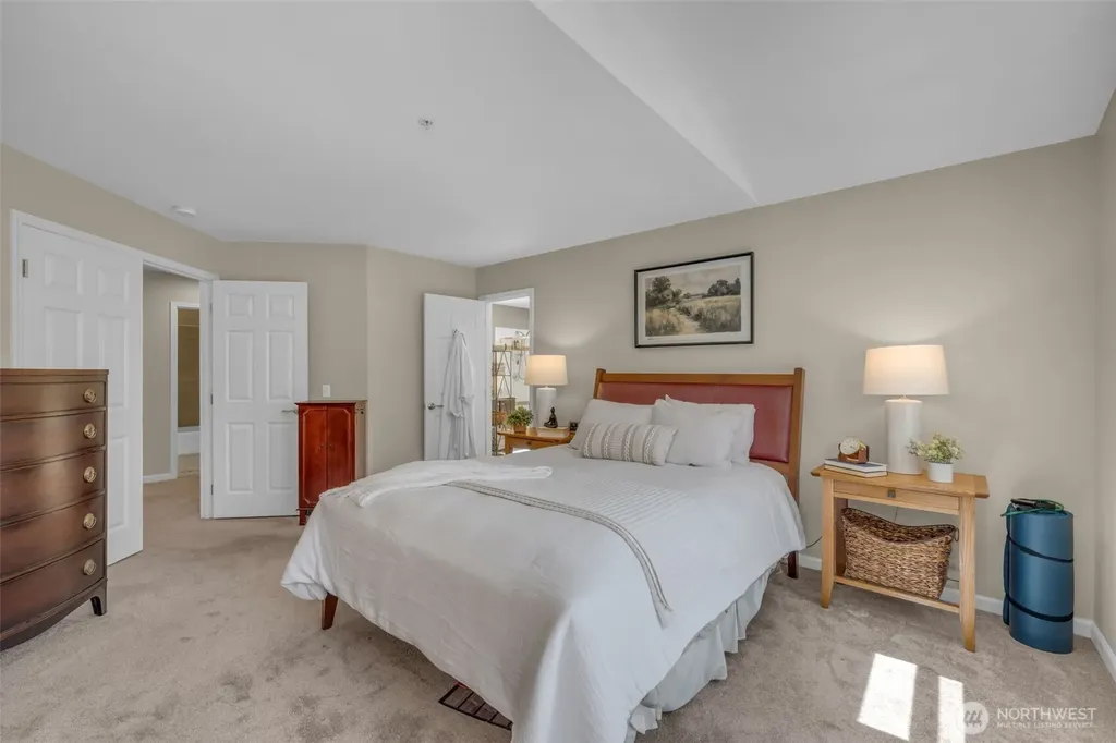 14639 20th Avenue SW Burien WA 98166