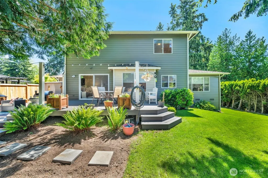 14639 20th Avenue SW Burien WA 98166
