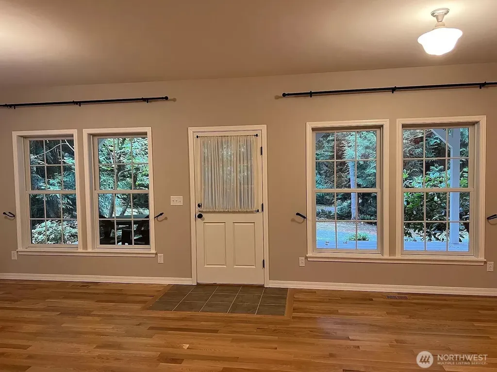 5127 E Harbor Road Freeland WA 98249