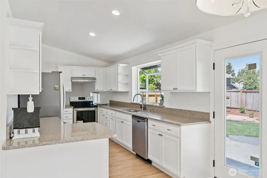 5606 39th Avenue SE Lacey WA 98503