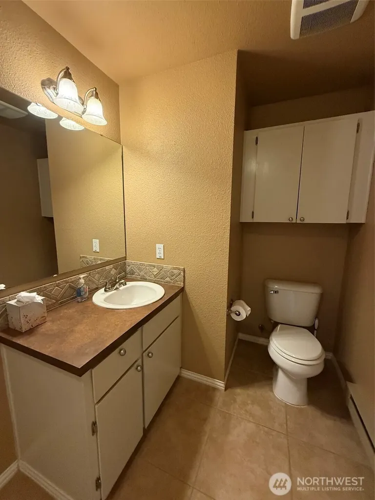 12002 113th Avenue Ct E Puyallup WA 98374
