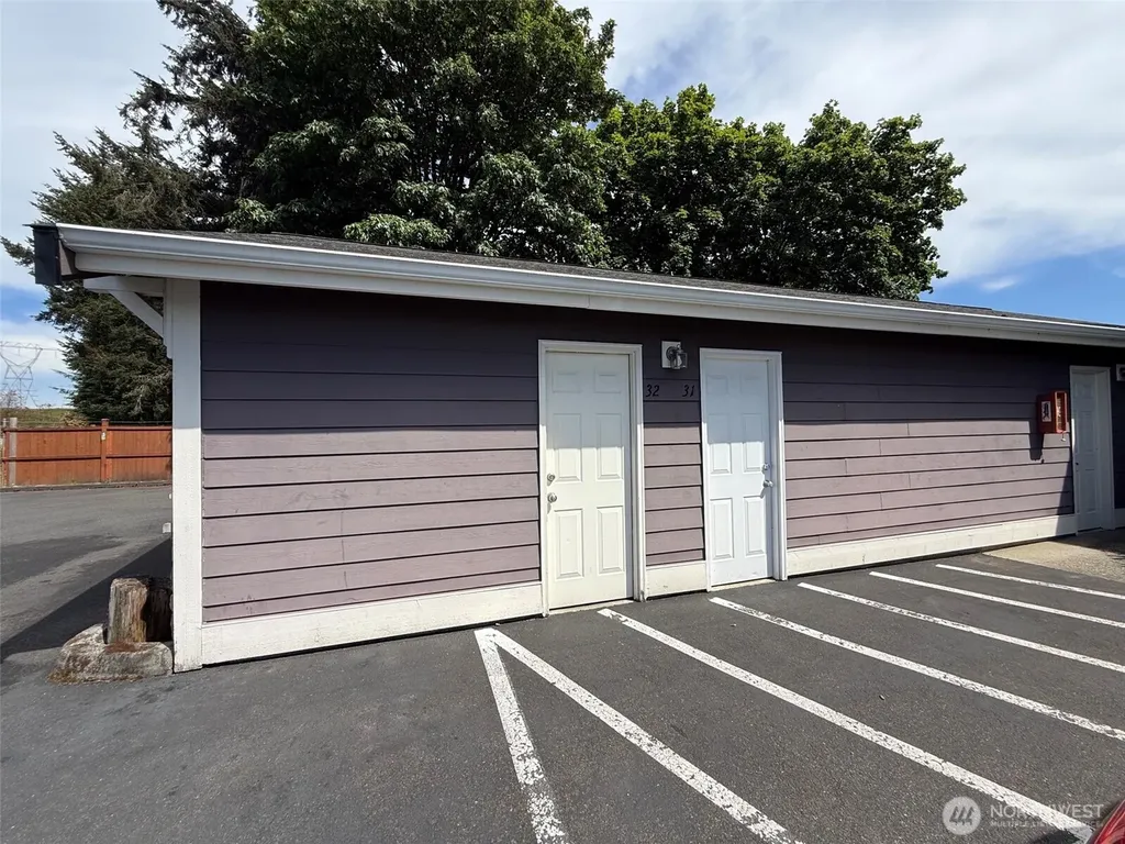 12002 113th Avenue Ct E Puyallup WA 98374