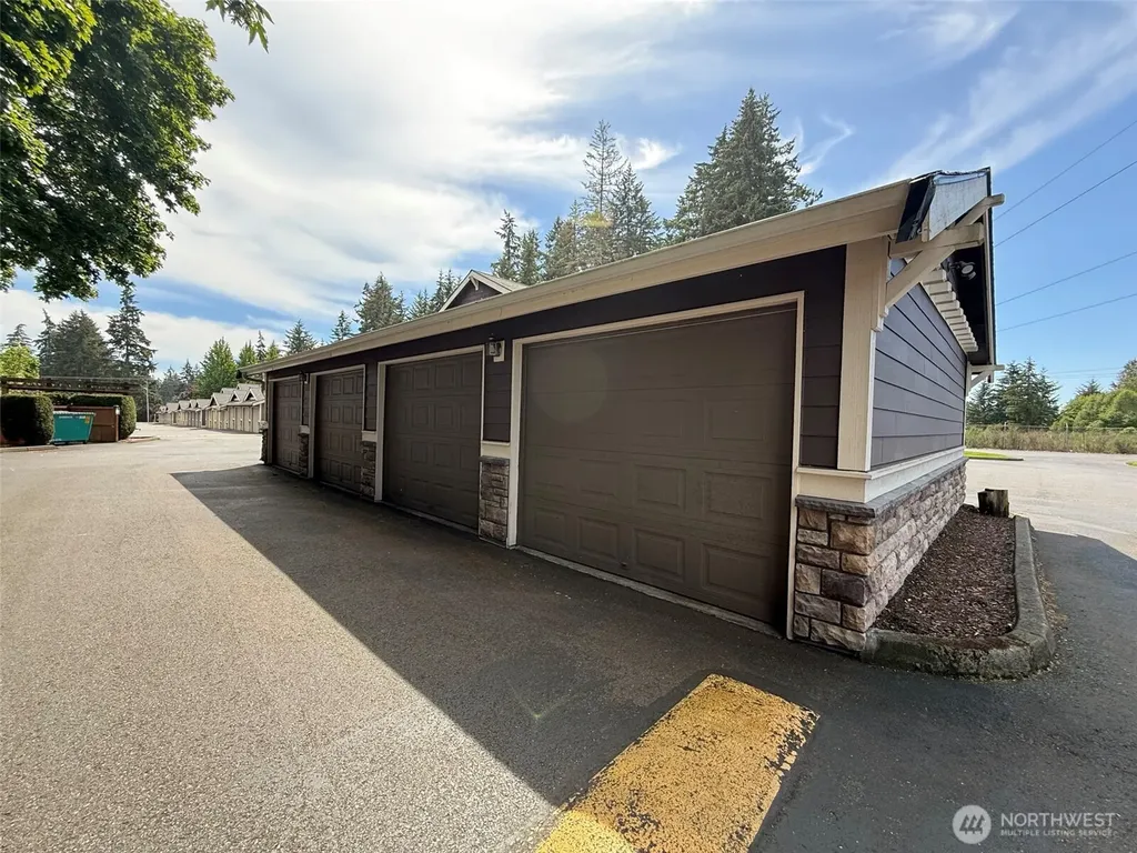 12002 113th Avenue Ct E Puyallup WA 98374