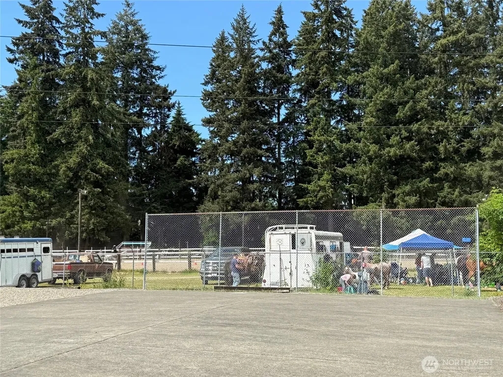 12002 113th Avenue Ct E Puyallup WA 98374