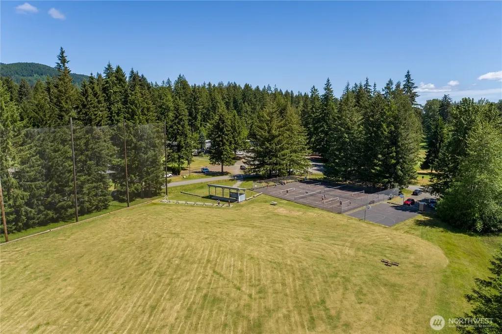 70 N Handicap Place Hoodsport WA 98548