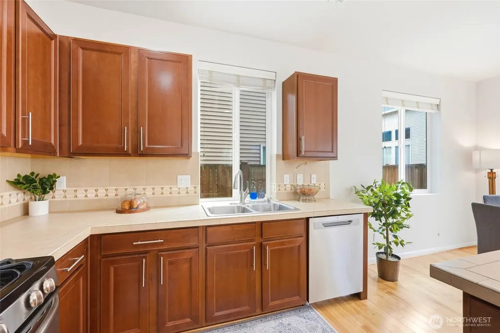 12716 12 Avenue SE Everett WA 98208