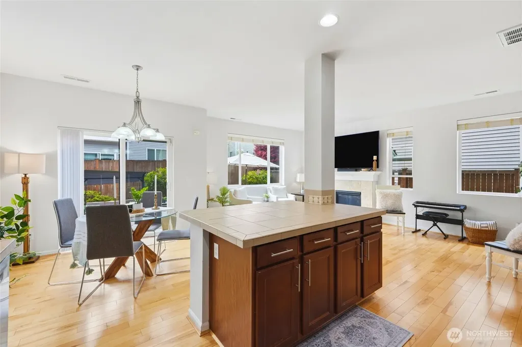 12716 12 Avenue SE Everett WA 98208