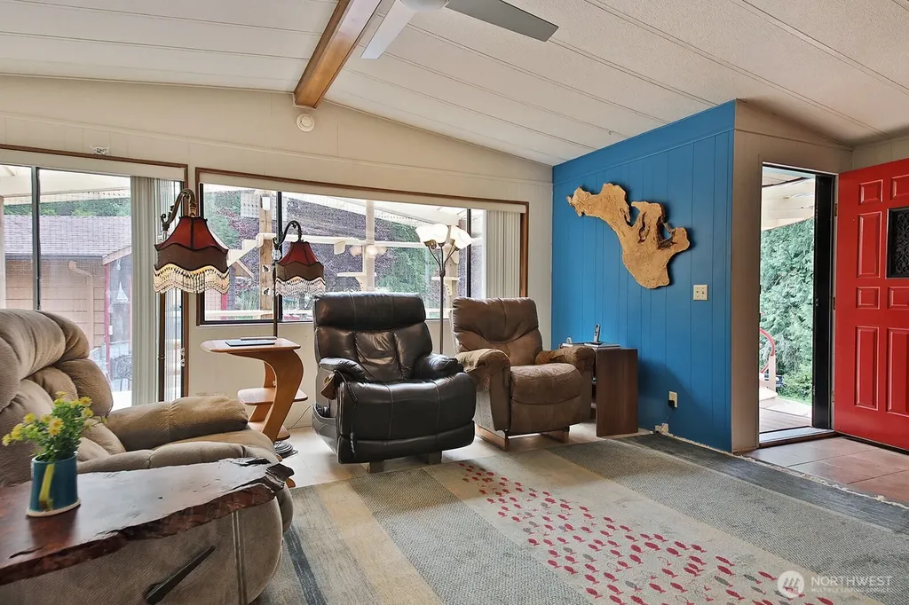 5214 Lakeside Drive Langley WA 98260