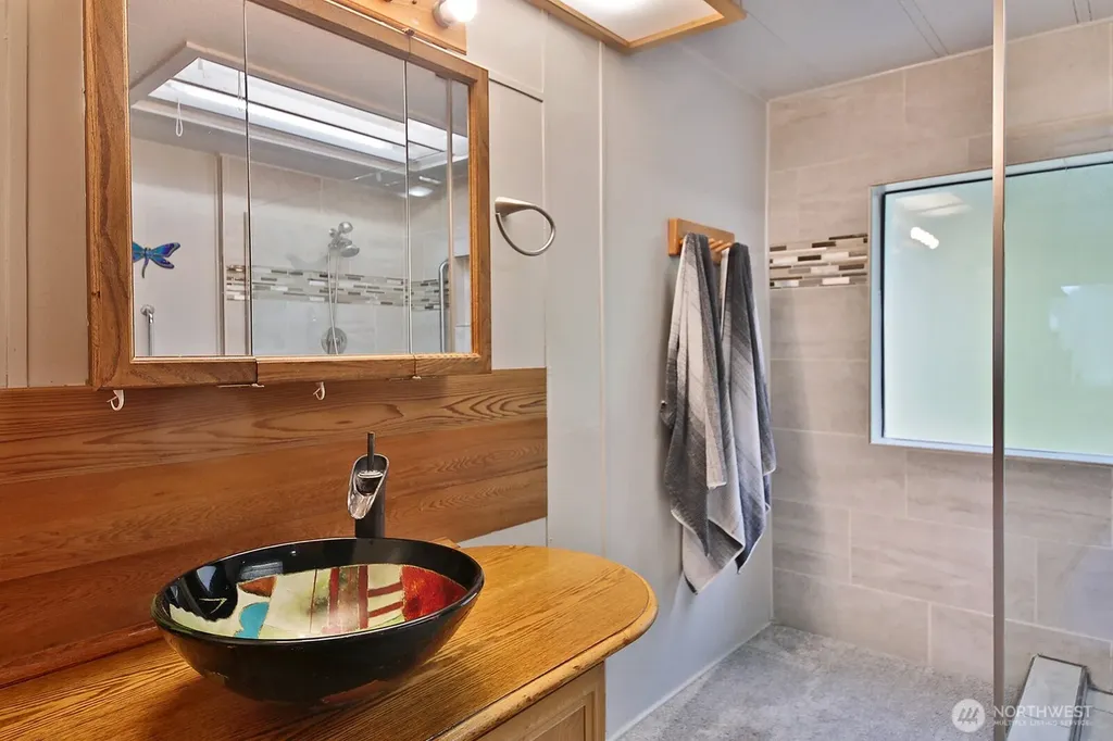 5214 Lakeside Drive Langley WA 98260