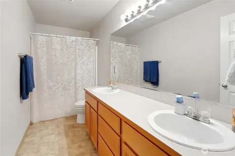 15410 85th Avenue E Puyallup WA 98375