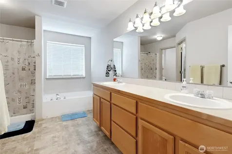 15410 85th Avenue E Puyallup WA 98375
