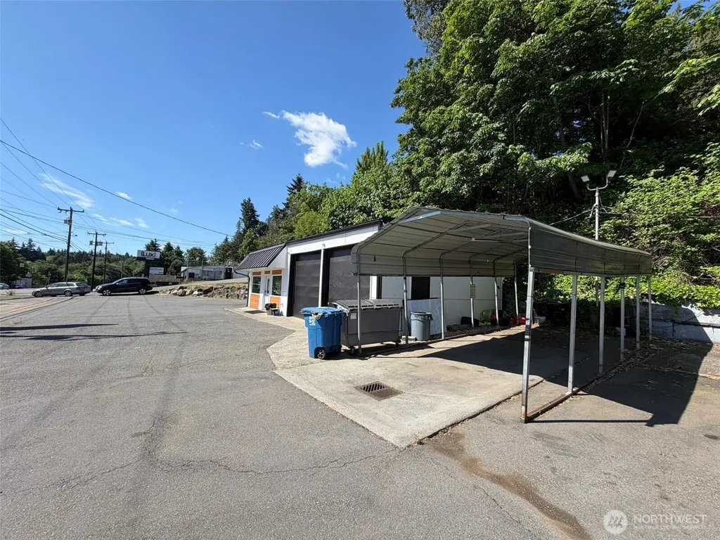 10401 Lake City Way NE Seattle WA 98125