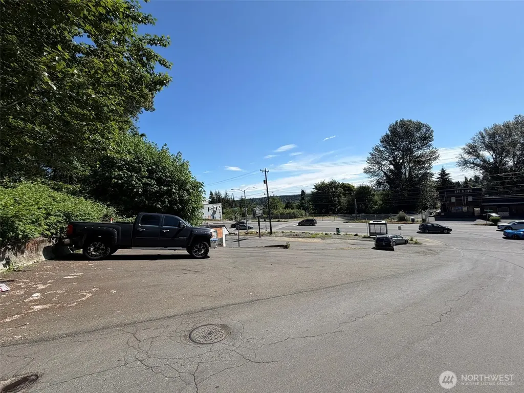 10401 Lake City Way NE Seattle WA 98125