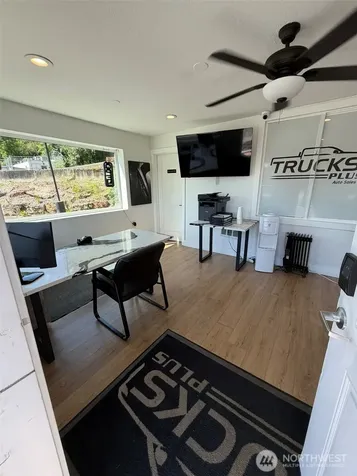10401 Lake City Way NE Seattle WA 98125